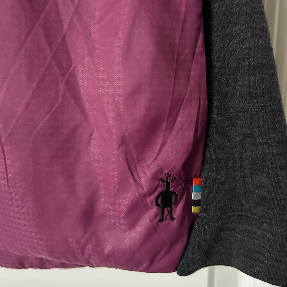 Smartwool Smartloft 60 Hooded Vest Women's Berry Purple Merino Wool Mix Medium - Picture 3 of 6